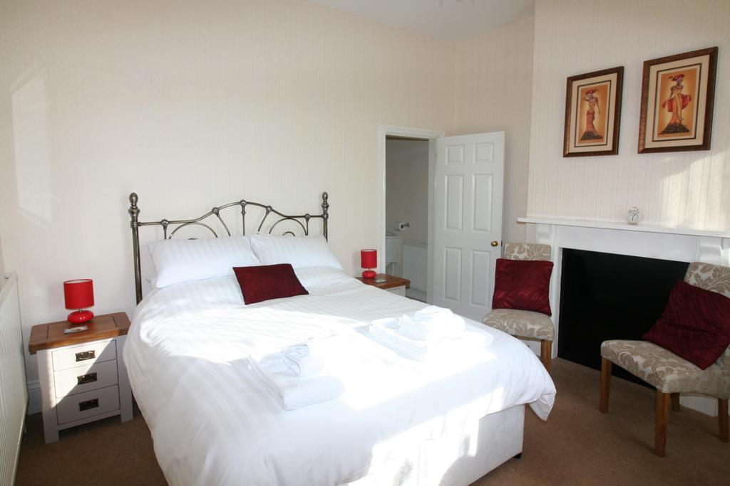 ブリドリントン Lincoln House Bed & Breakfast エクステリア 写真