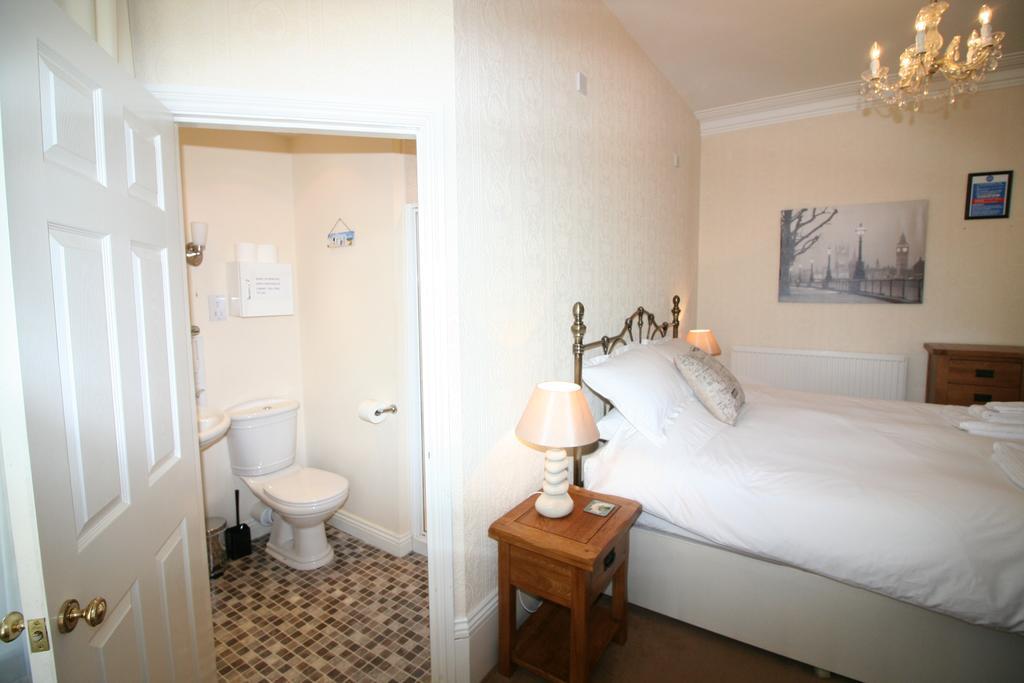 ブリドリントン Lincoln House Bed & Breakfast エクステリア 写真